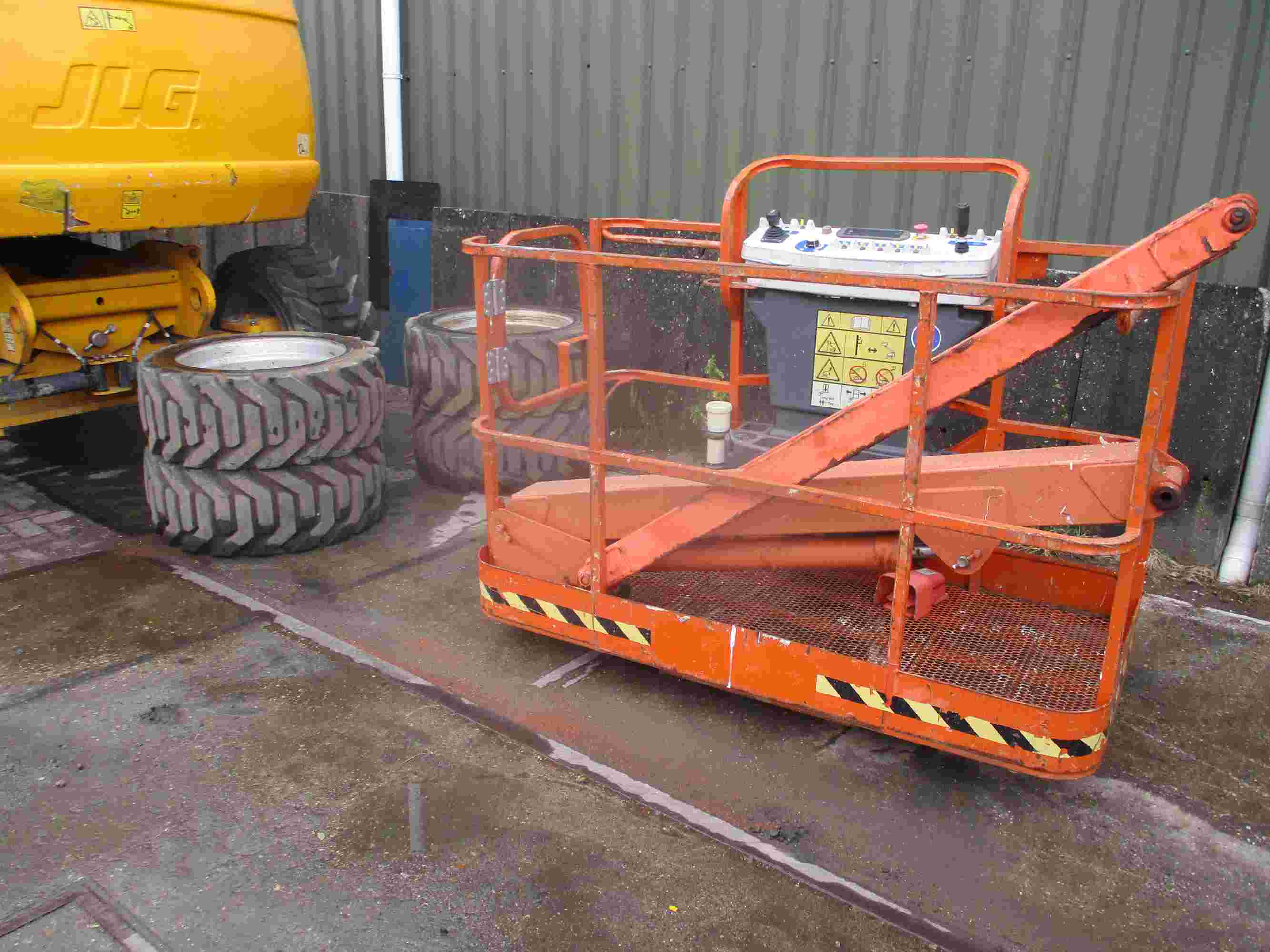 Sold - Telescopic Boom Lift - View 2